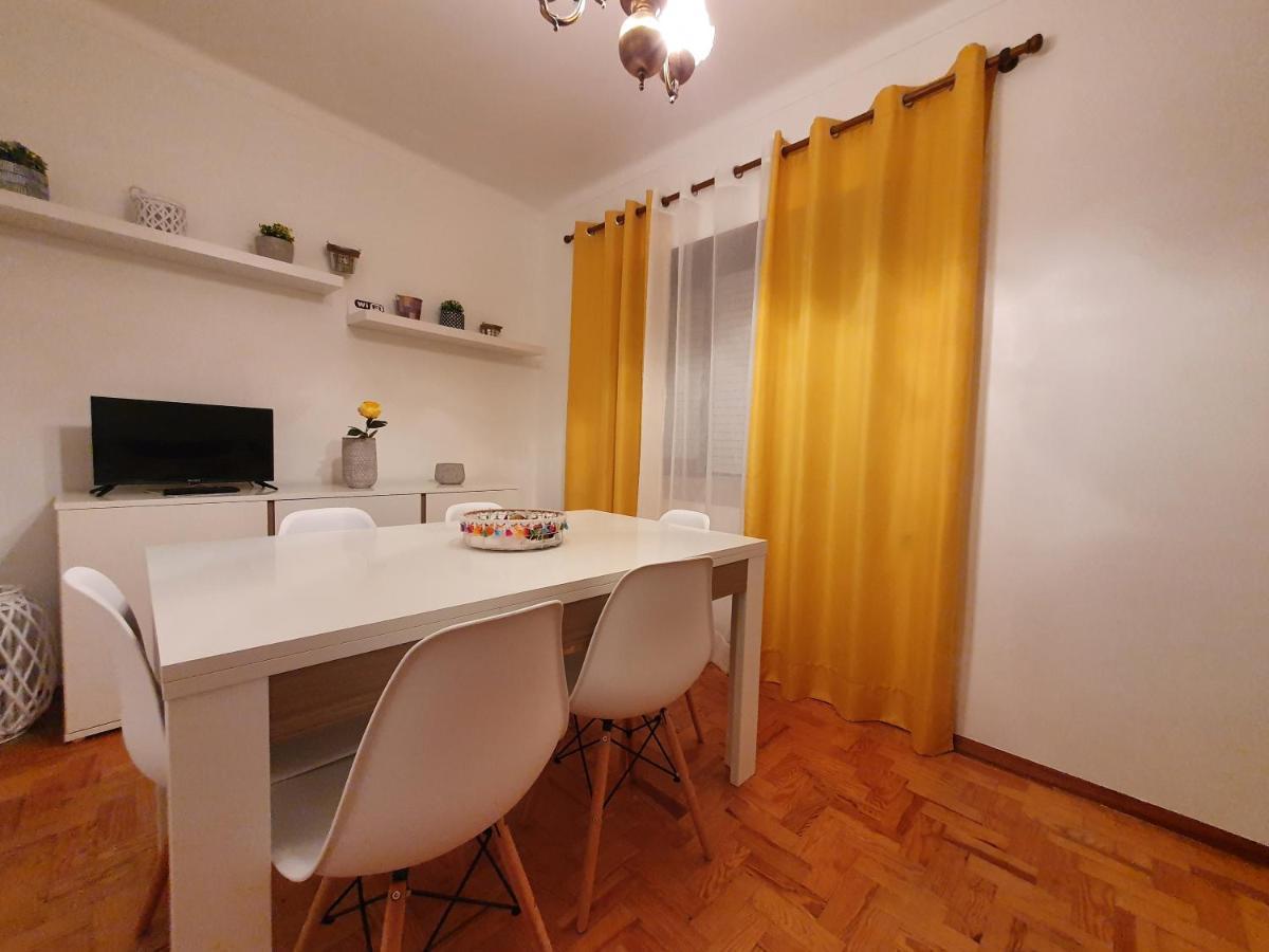 Villa A Casa Dos Avos à Nazaré Extérieur photo